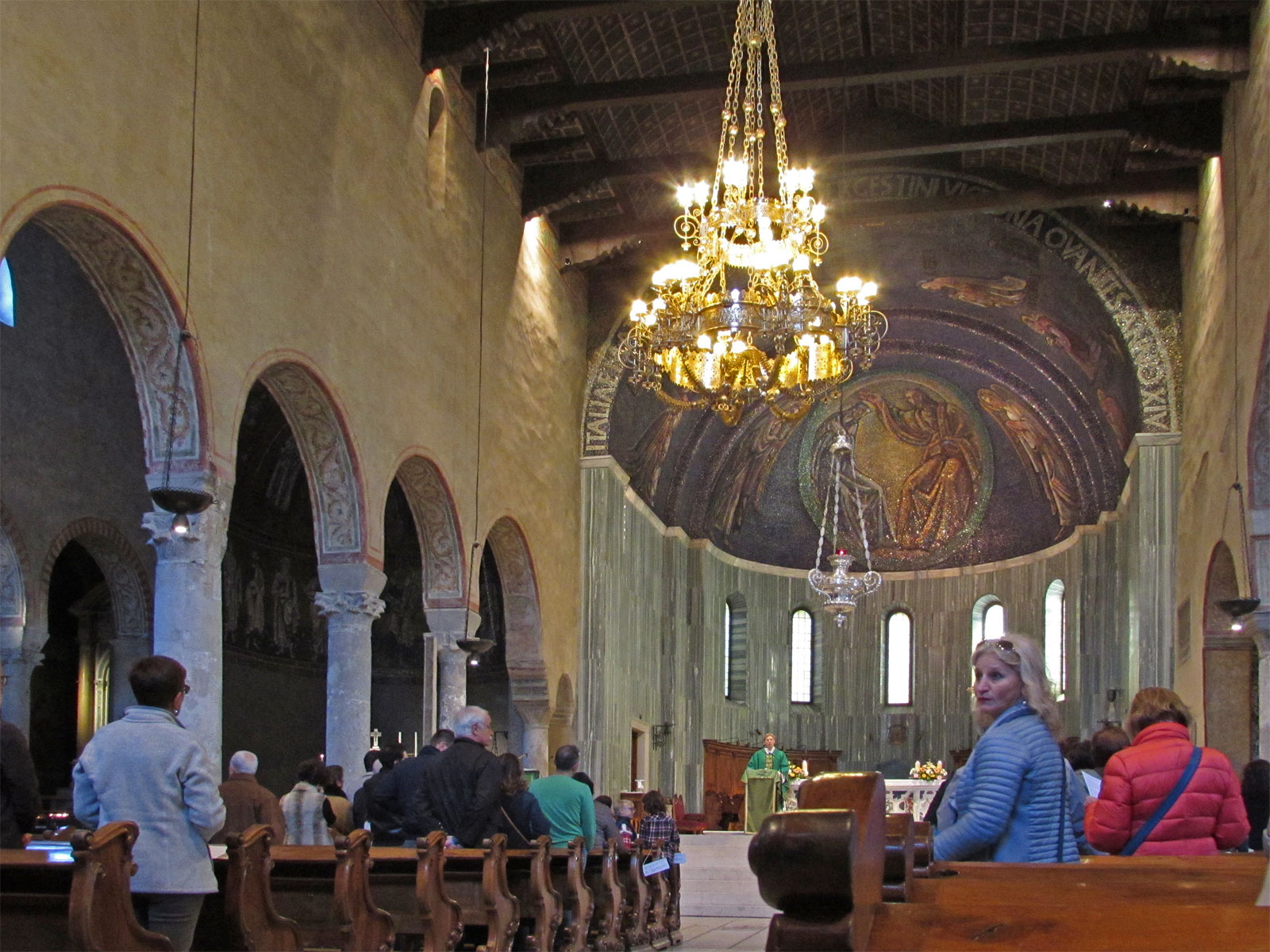 Triest Duomo Gottesdienst