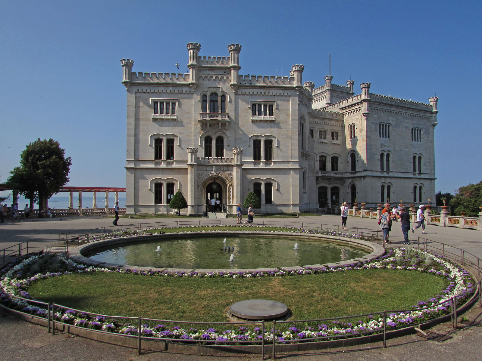 Triest Schloss Miramare Nordseite