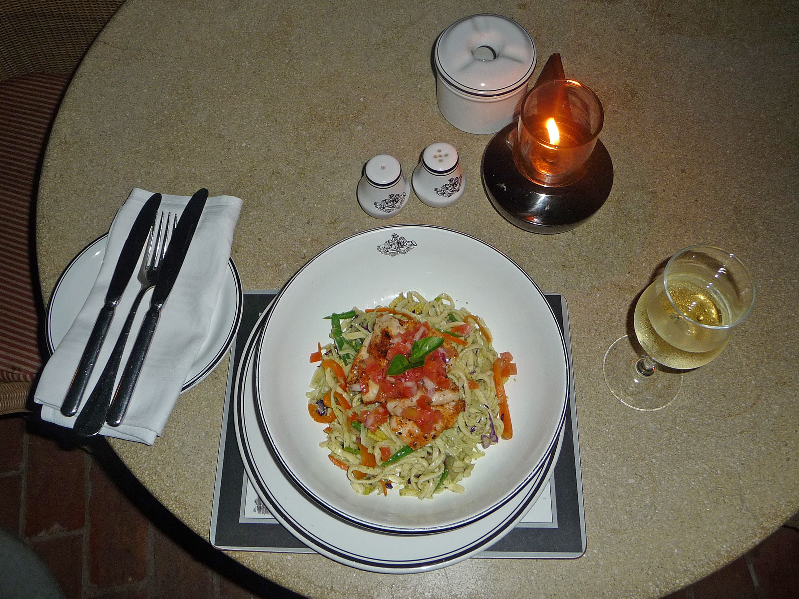 Victoria Falls Hotel Salat mit Krokodilfleisch