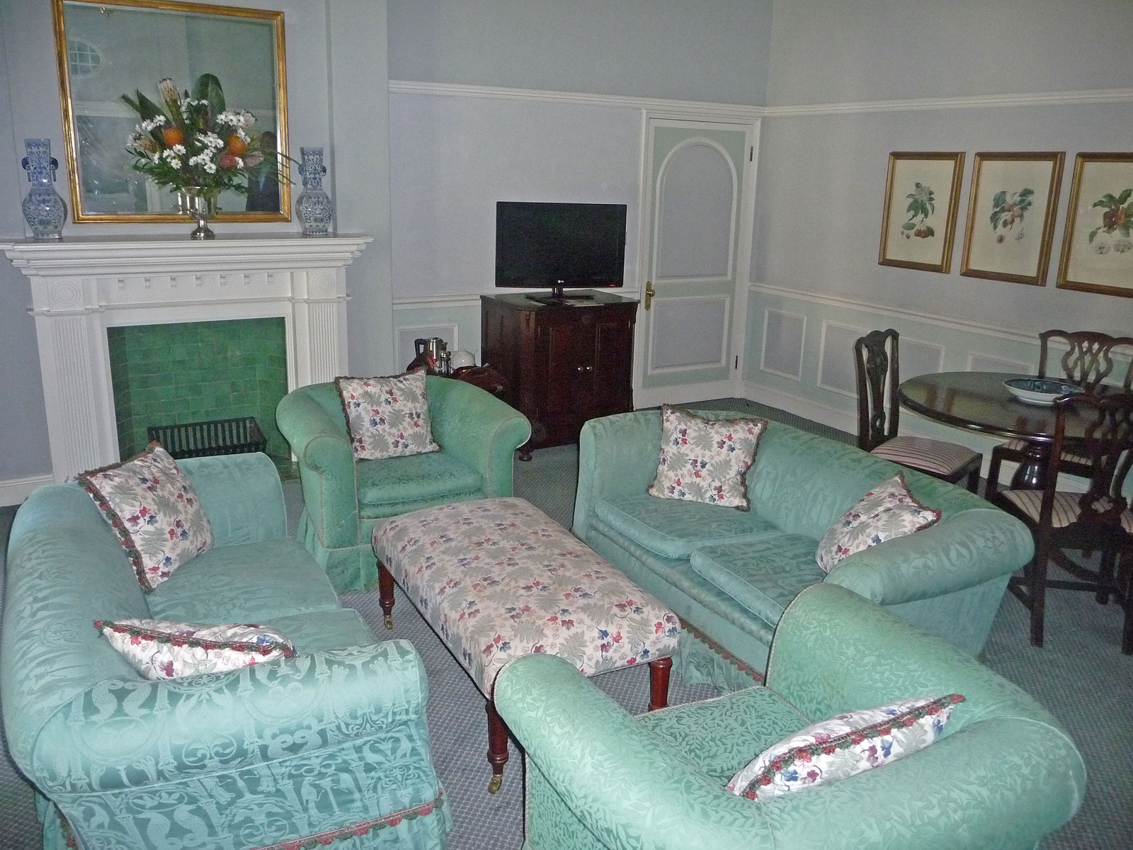 Victoria Fall Hotel Royal Suite Wohnzimmer