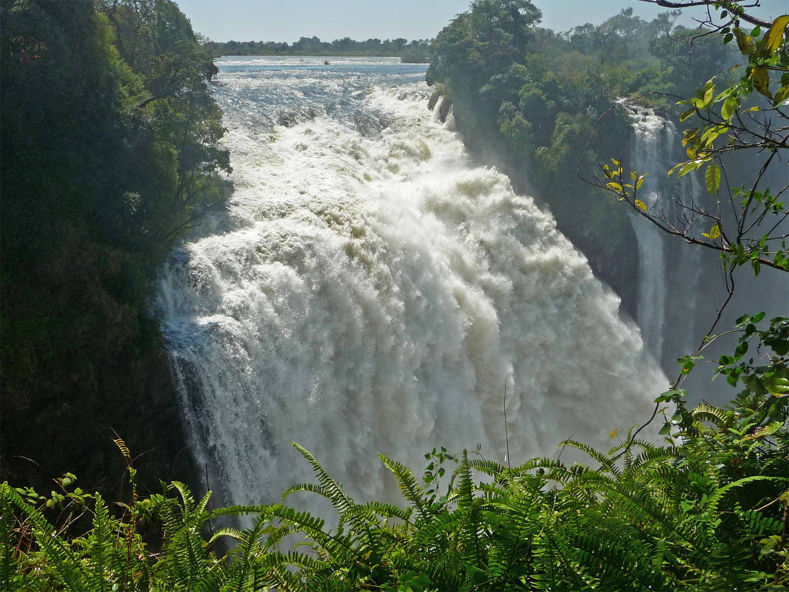 Victoria Falls Victoriafälle von unten nah