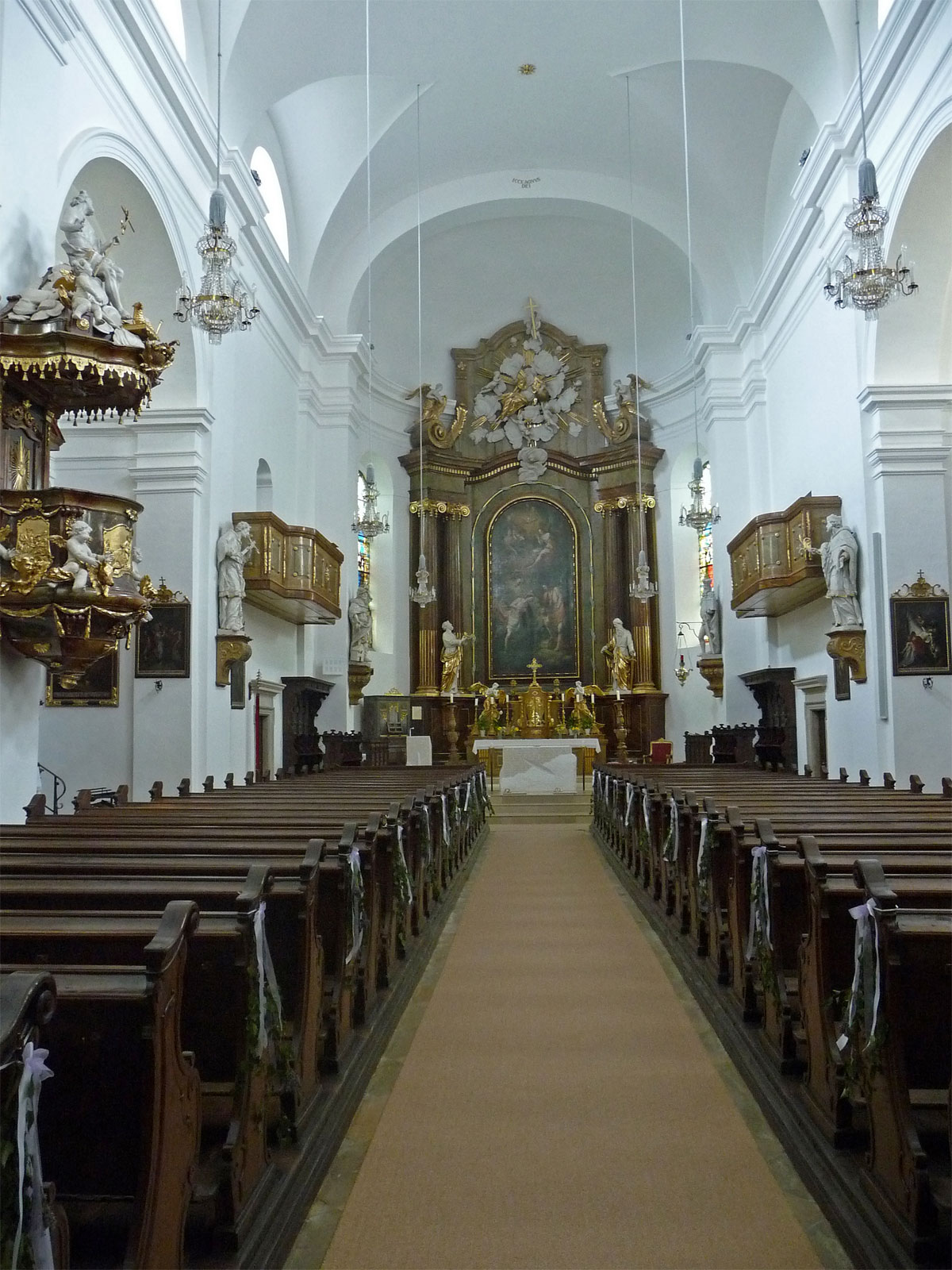 Weinviertel Poysdorf Kirche innen