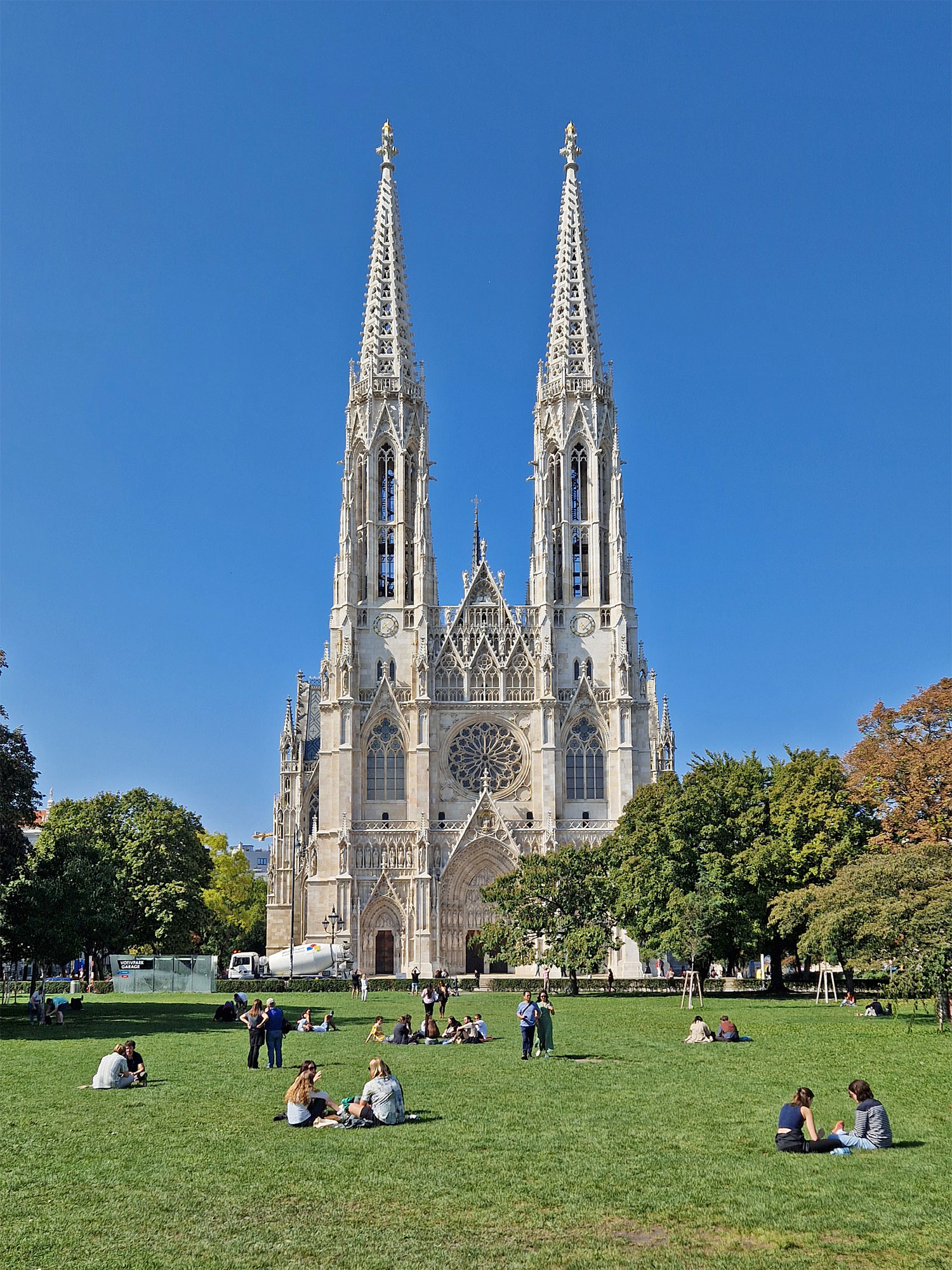 Wien Votivkirche außen