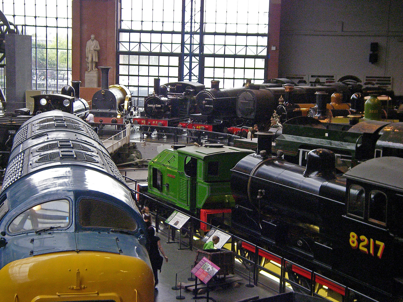 York Eisenbahnmuseum innen