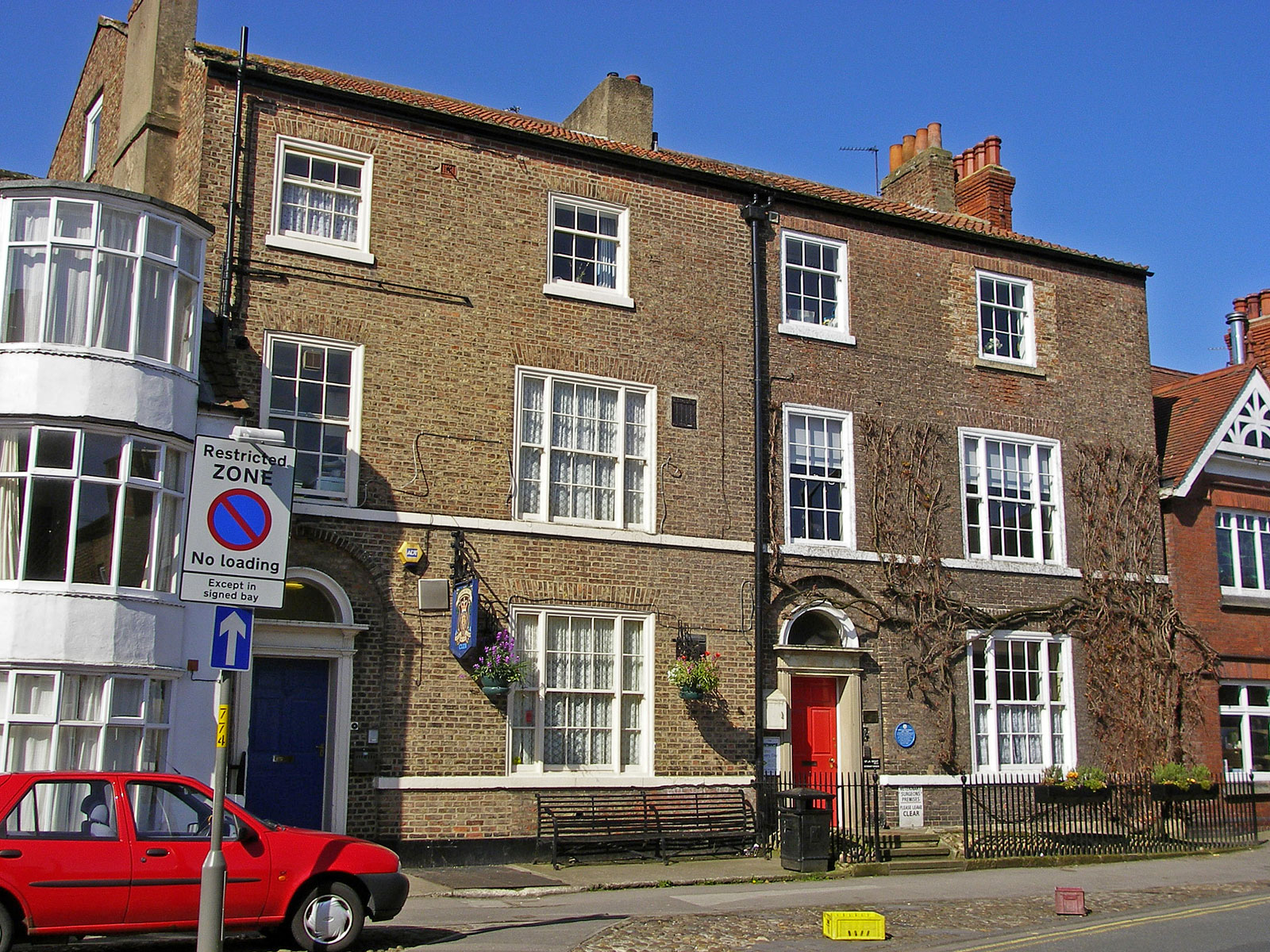 Yorkshire Thirsk James Herriot Museum außen