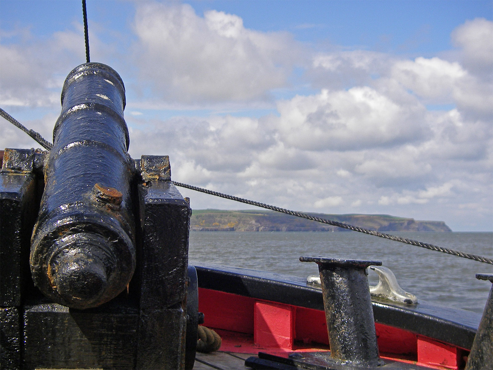 Yorkshire Whitby Endeavour Nachbau Kanone