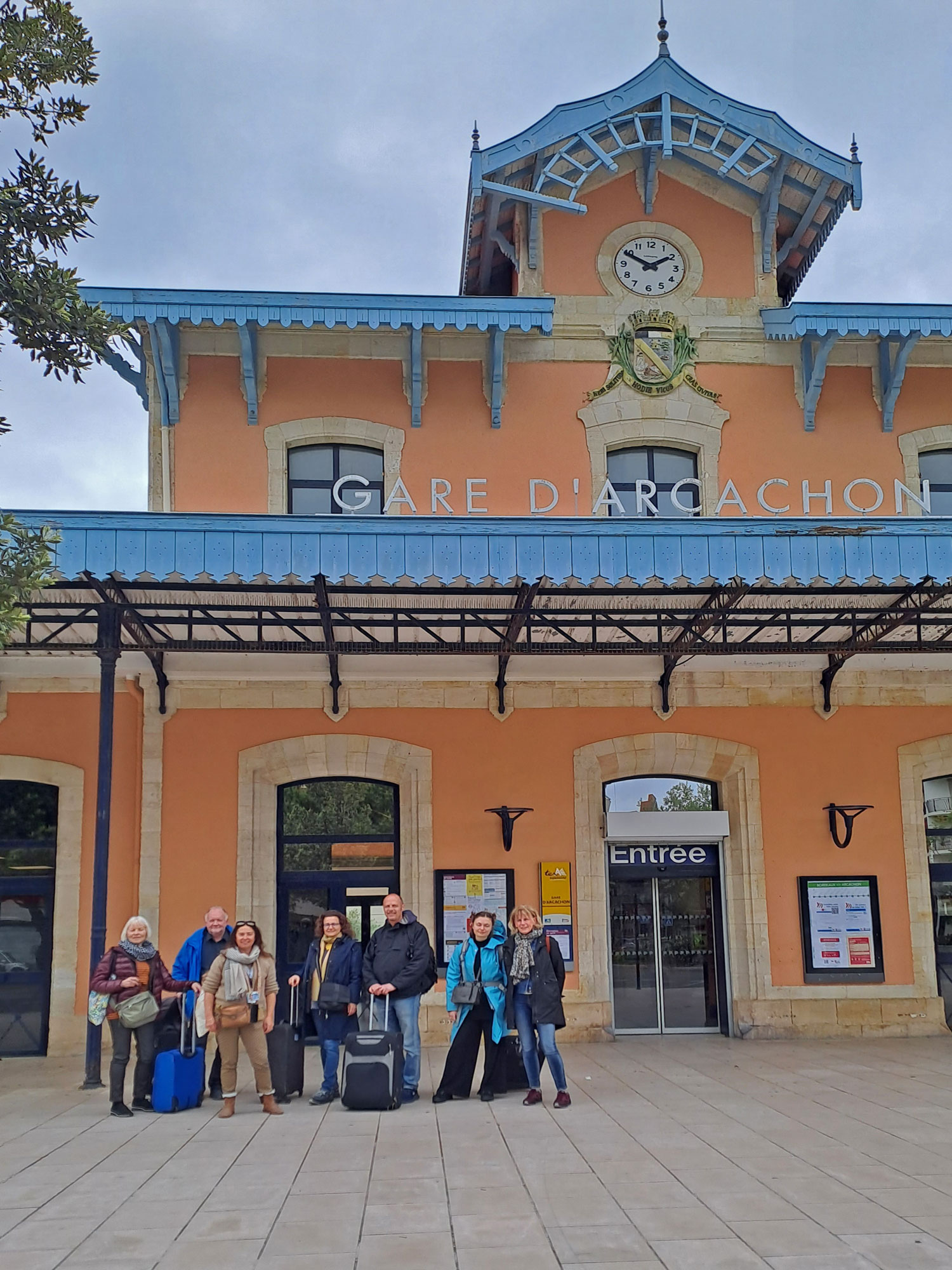 Archachon Bahnhof außen