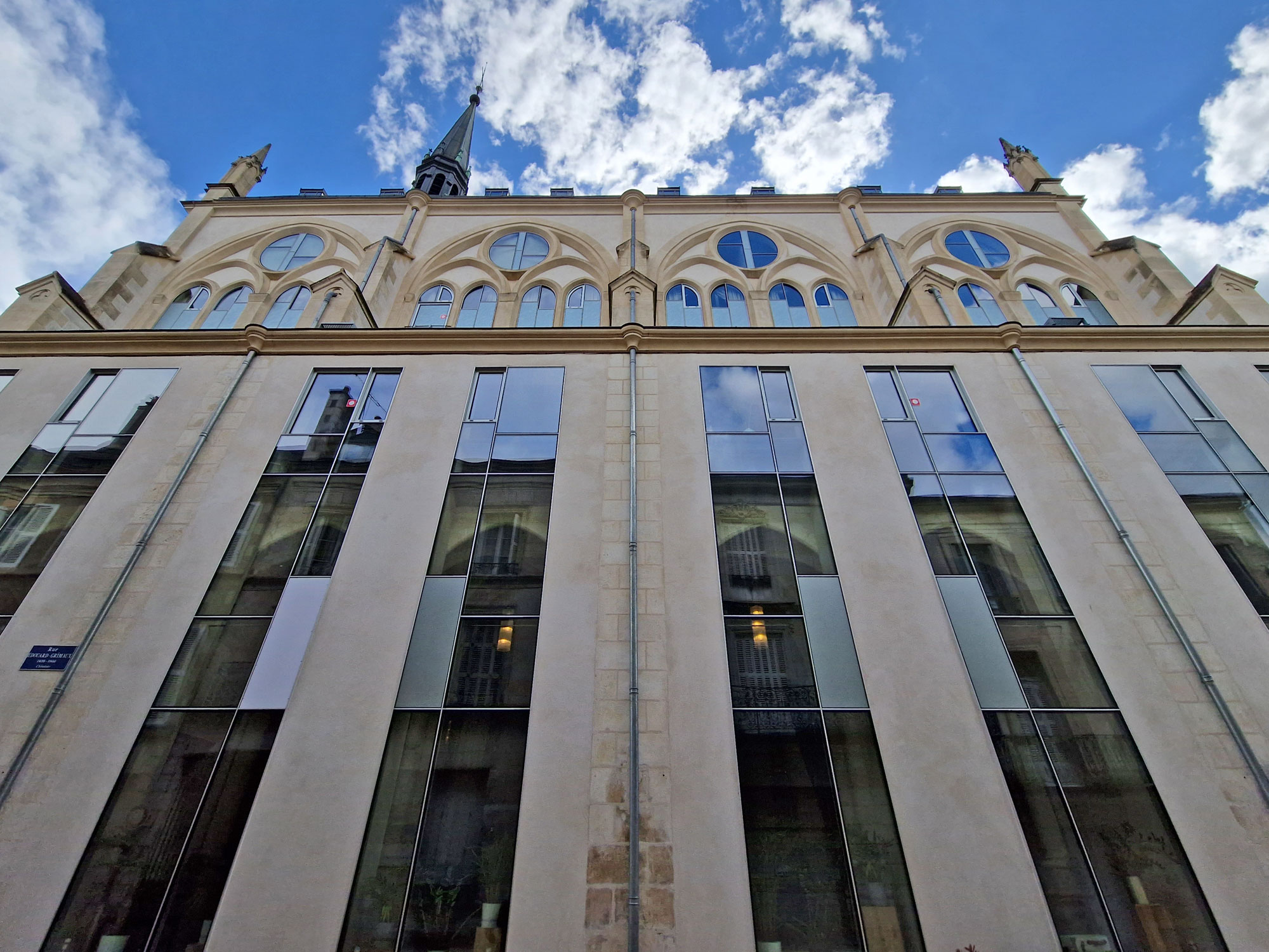 Poitiers Hotel Mercure Centre außen