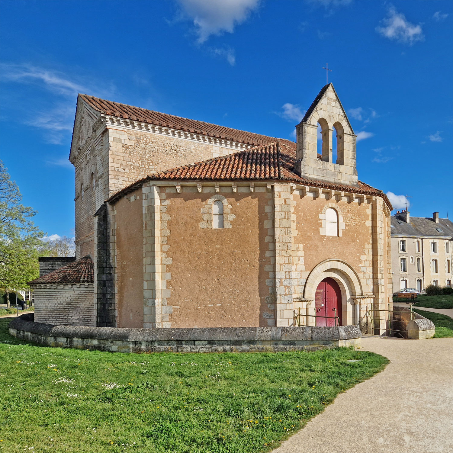 Poitiers Baptistiere Saint-Jean